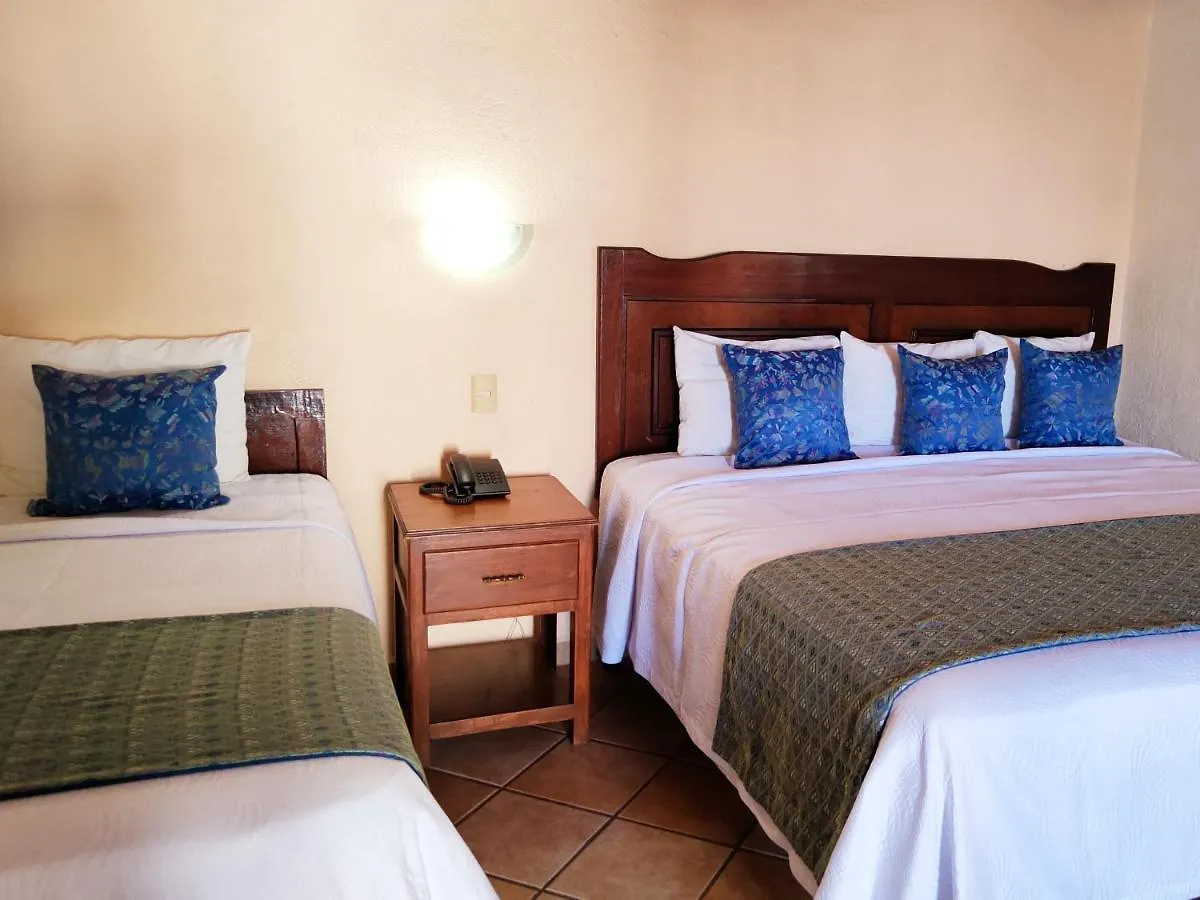 Hotel El Pescador Puerto Vallarta 3*,