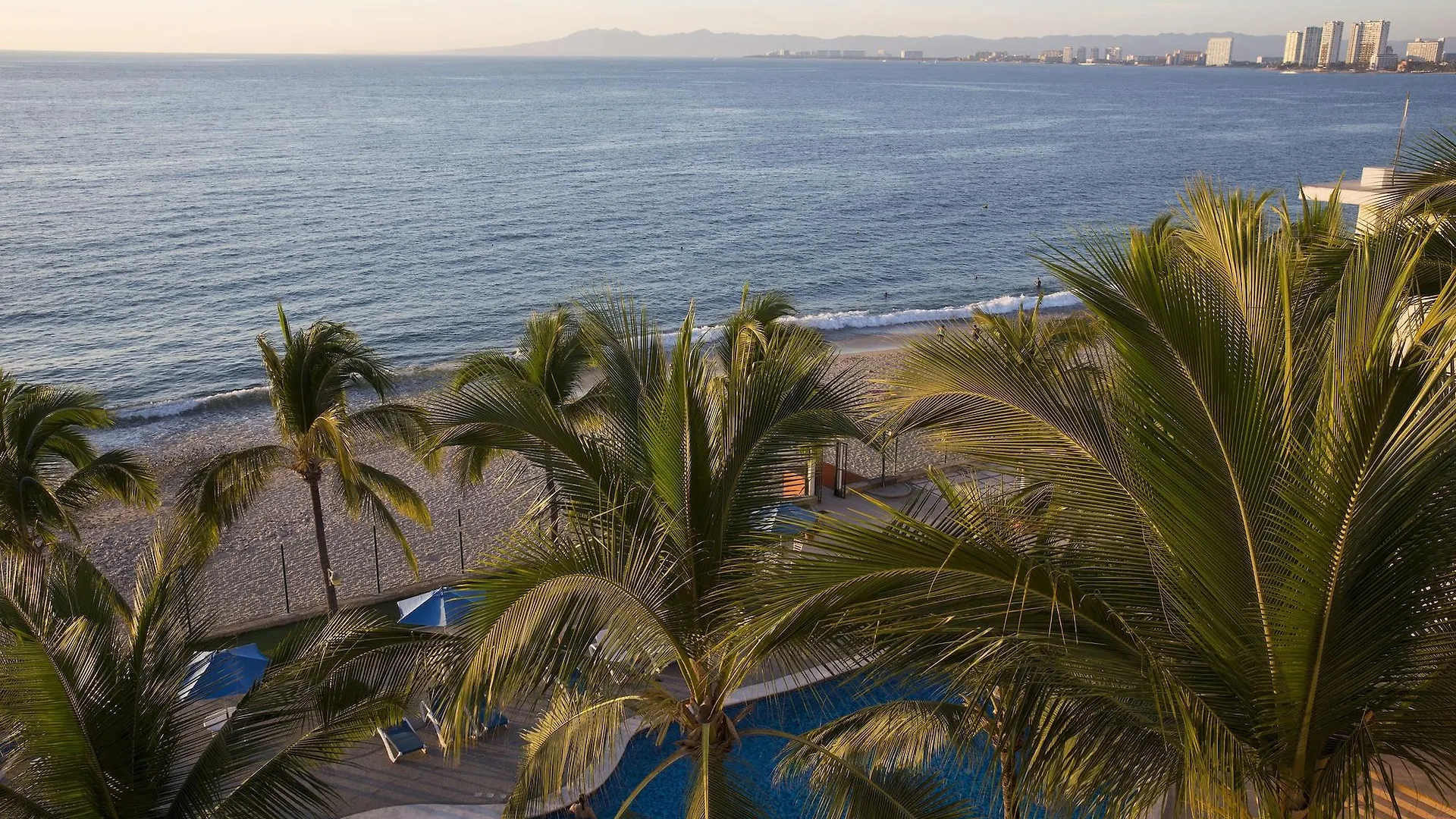 Hotel El Pescador Puerto Vallarta 3*,