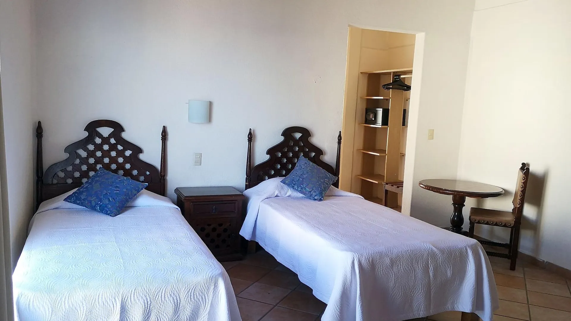 ***  Hotel El Pescador Puerto Vallarta Mexico